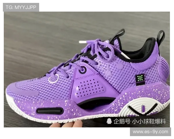 全面揭秘中超球员同款足球鞋性能亮点与实战表现及购买指南推荐版